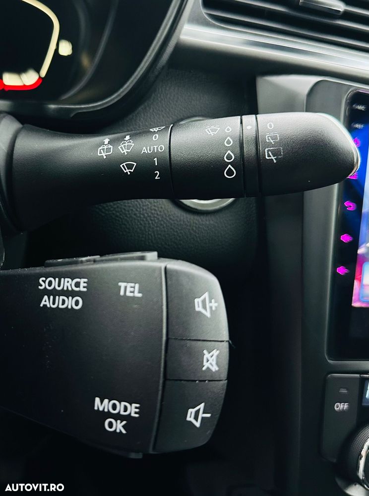 Renault Kadjar Energy dCi 110 LIMITED - 28