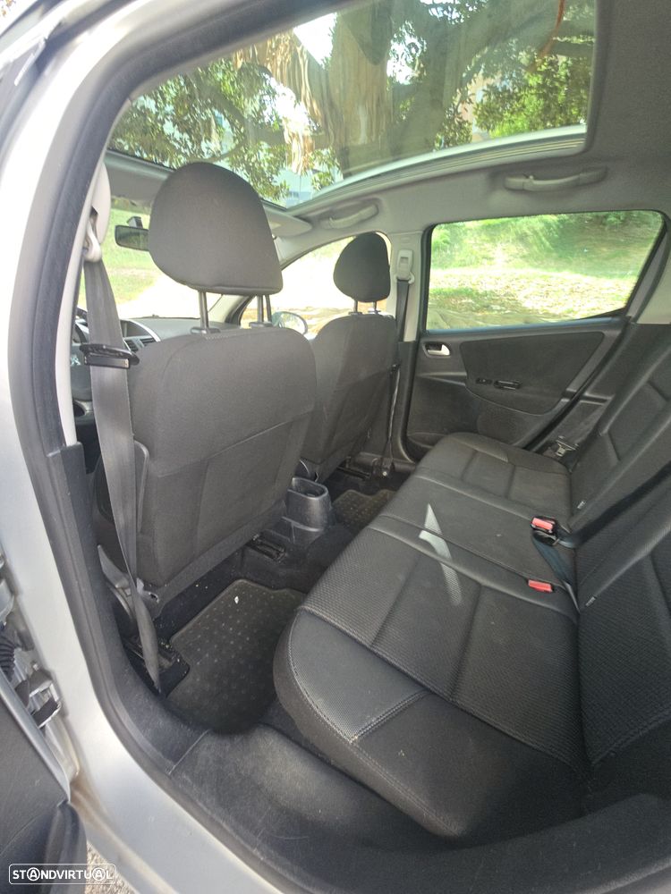 Peugeot 207 SW 1.4 Urban - 30