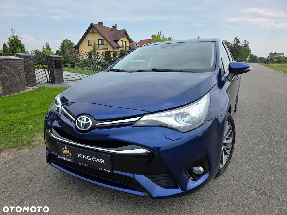 Toyota Avensis 2.0 D-4D PowerBoost Premium - 1