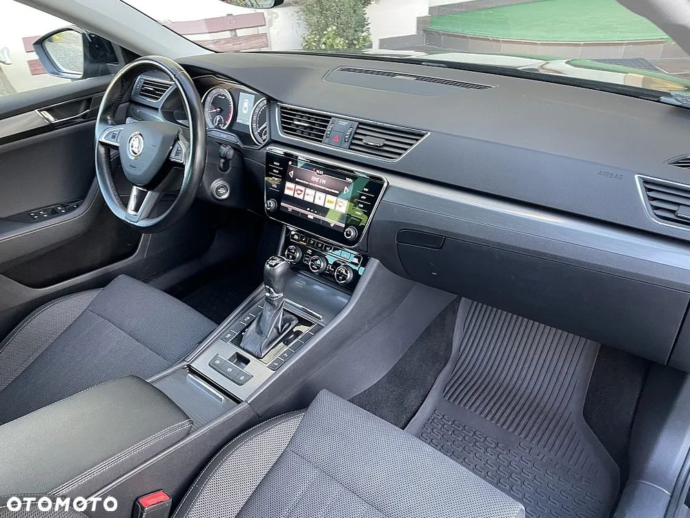Skoda Superb 2.0 TSI 4x4 DSG Style - 32