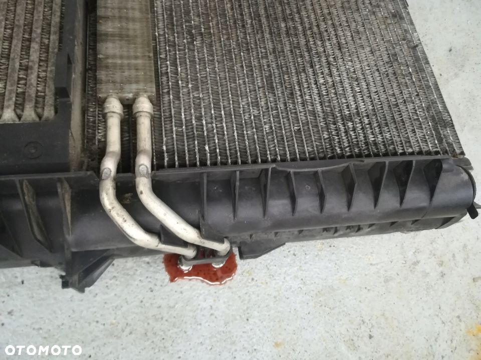 BMW E60 E61 PAS CHŁODNIC INTERCOOLER - 10