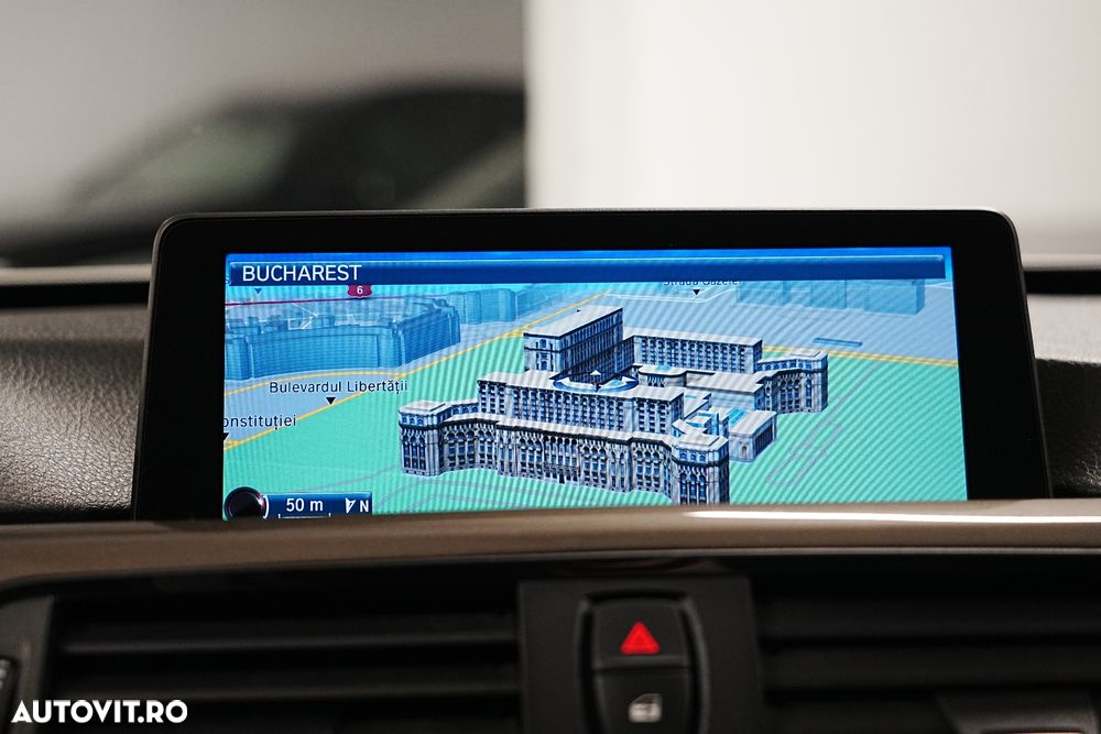 BMW Seria 3 320d Aut. Modern Line - 12