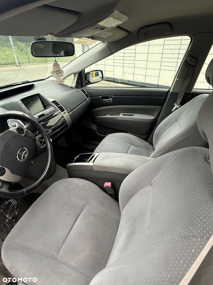 Toyota Prius 1.5 VVT-i Sol - 5