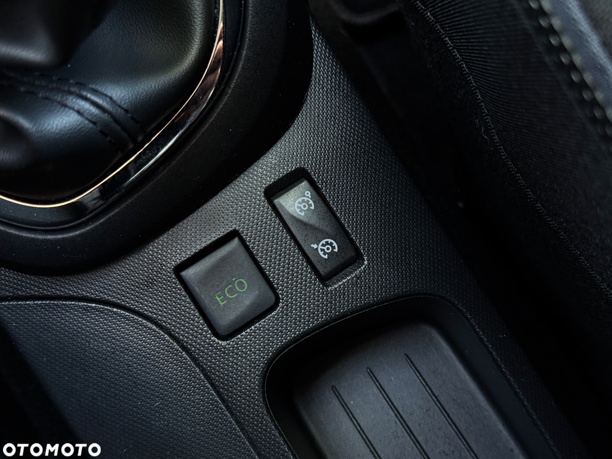 Renault Captur ENERGY TCe 90 Experience - 20