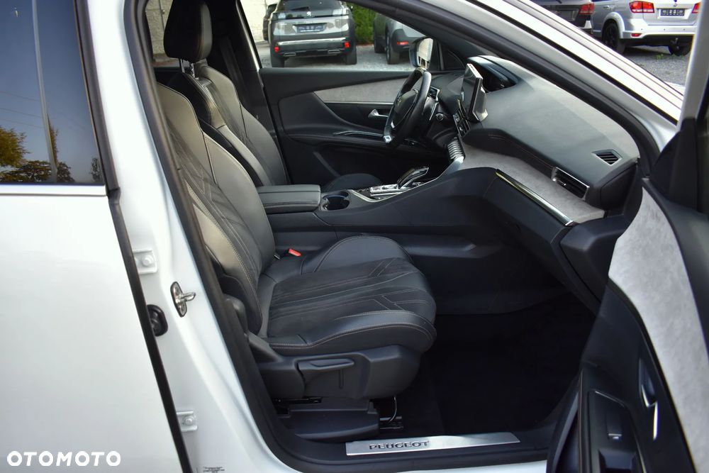Peugeot 5008 BlueHDi 130 EAT8 GT - 34