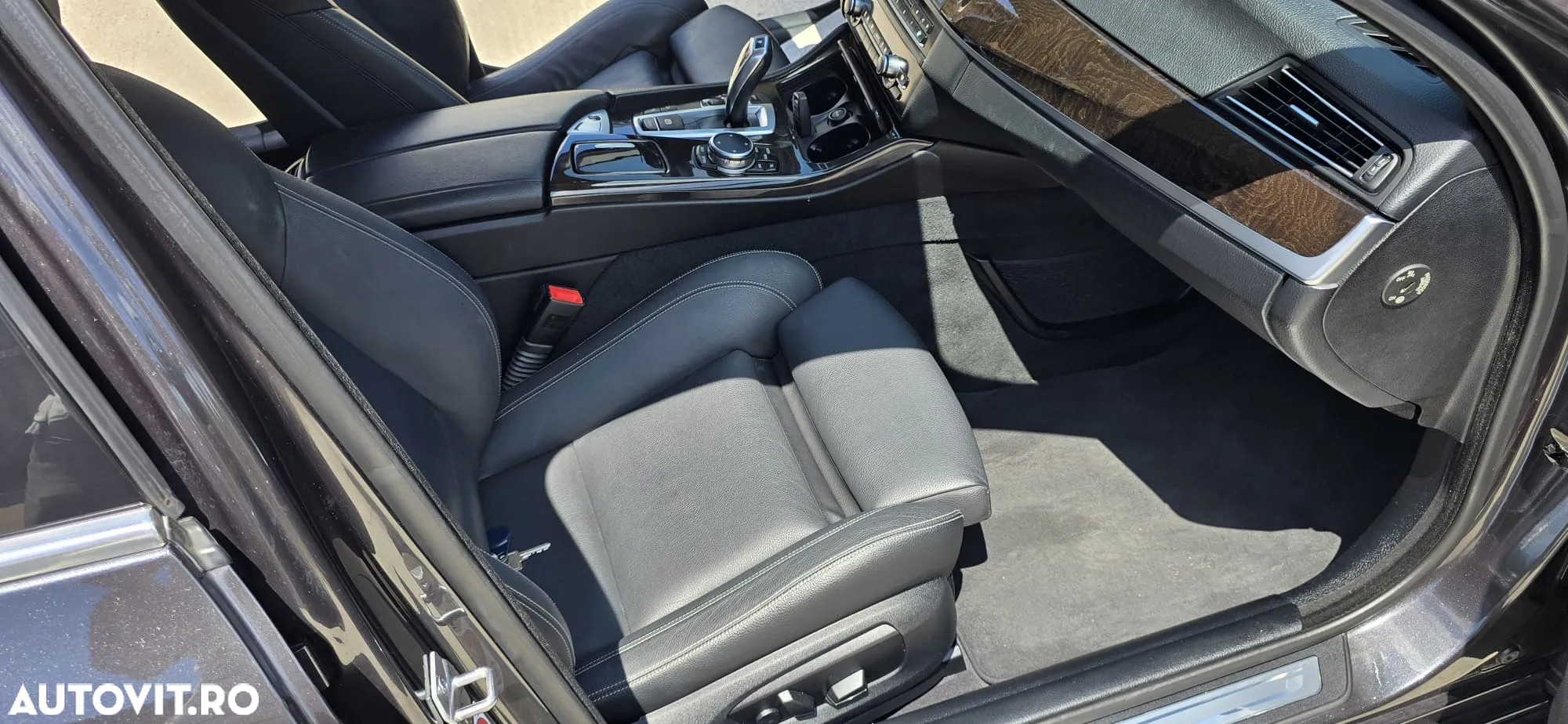 BMW Seria 5 520d xDrive Touring Aut. Luxury Line - 23
