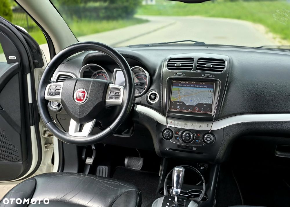 Fiat Freemont 2.0 Multijet Black Code AWD - 6