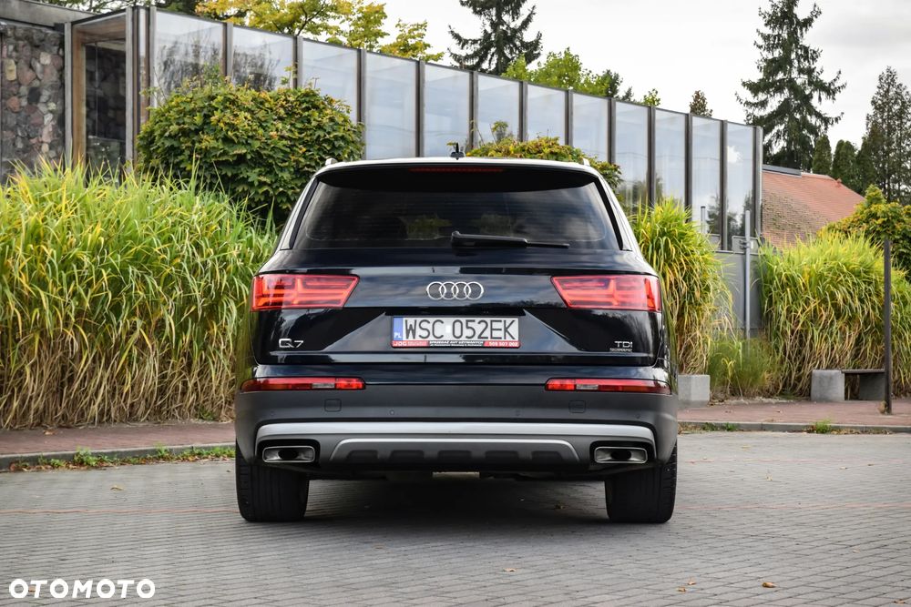 Audi Q7 - 13