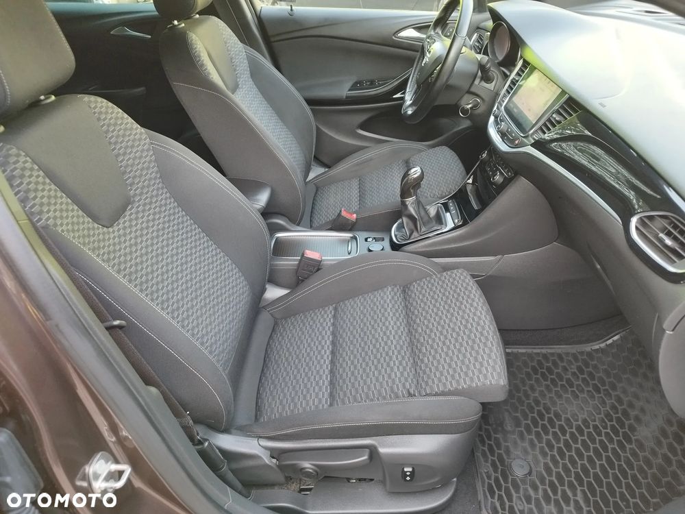 Opel Astra 1.6 D (CDTI) Start/Stop Edition - 28