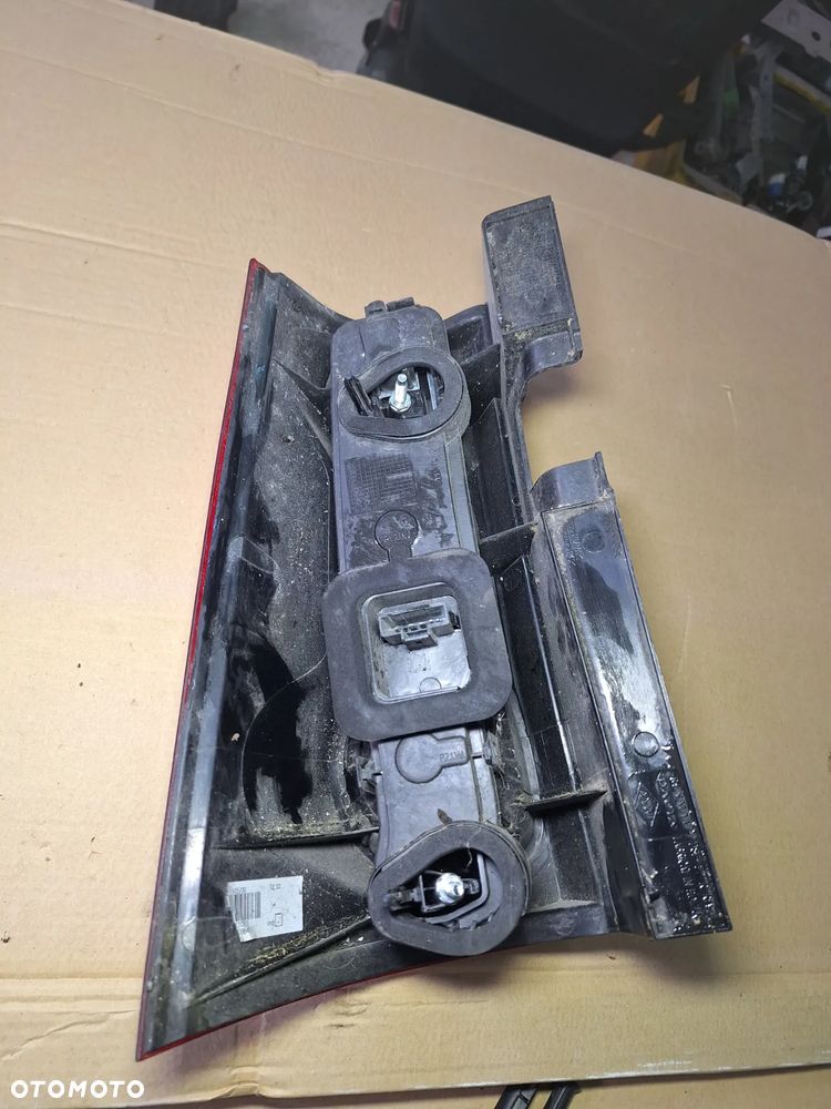 Dacia Logan I 08-12 Lampa tylna lewa - 2