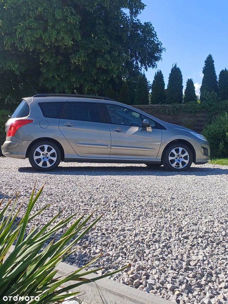Peugeot 308 HDi FAP 150 Business Line Niveau 2 - 12
