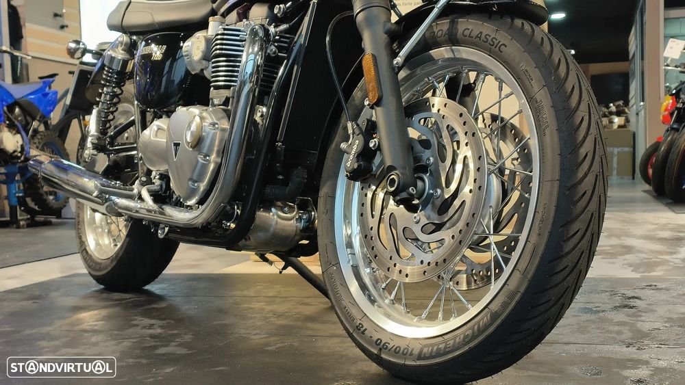 Triumph Bonneville T120 - 3