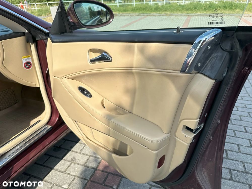 Mercedes-Benz CLS 350 - 25