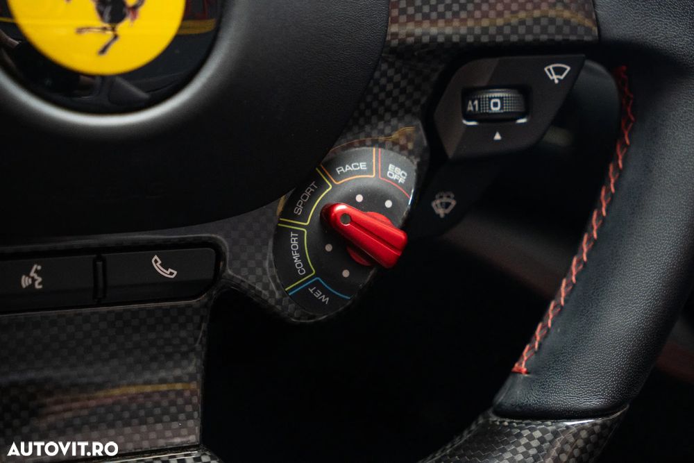 Ferrari Portofino - 18
