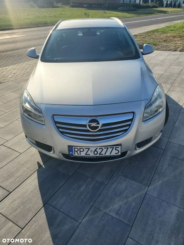 Opel Insignia - 12