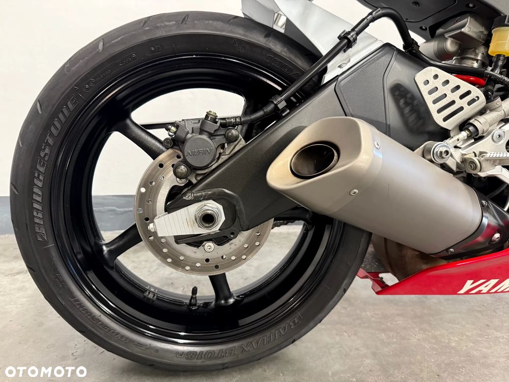 Yamaha R6 - 20