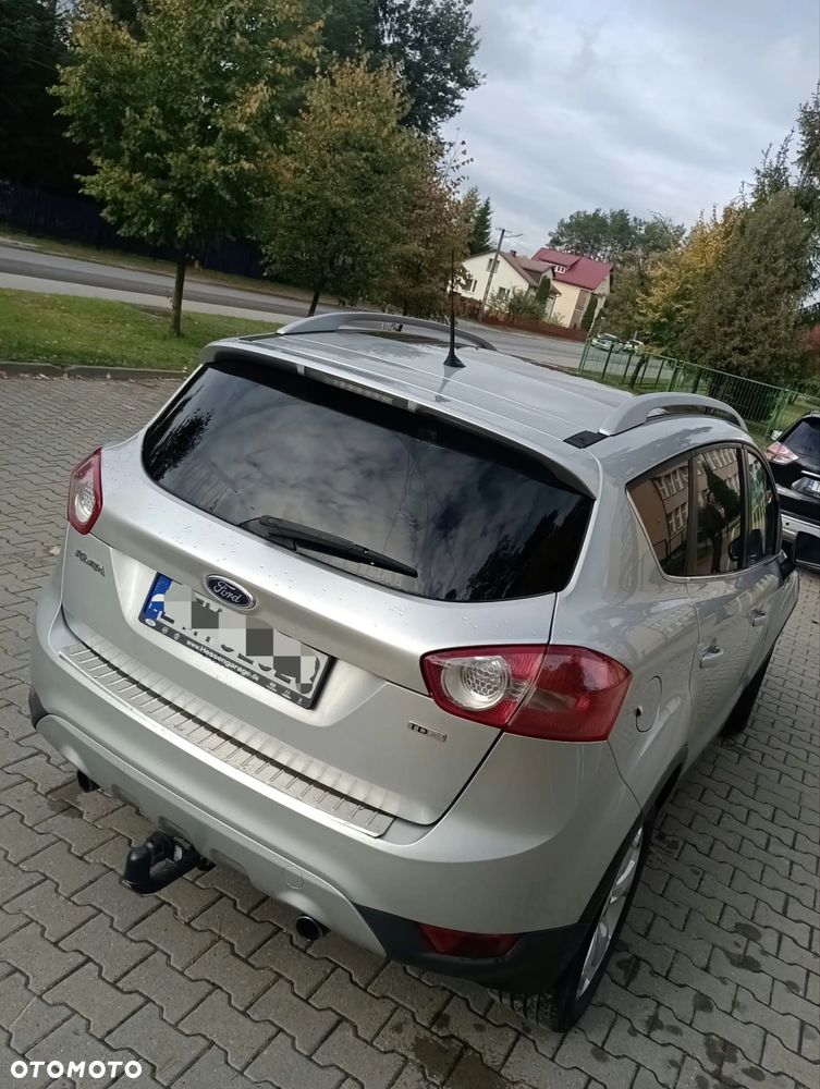 Ford Kuga 2.0 TDCi Titanium - 6