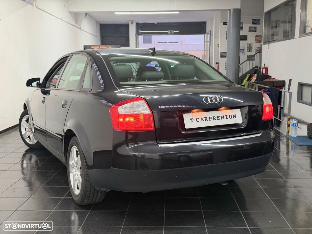 Audi A4 1.9 TDI m5 Sport - 8