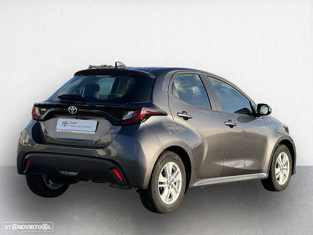 Toyota Yaris - 18
