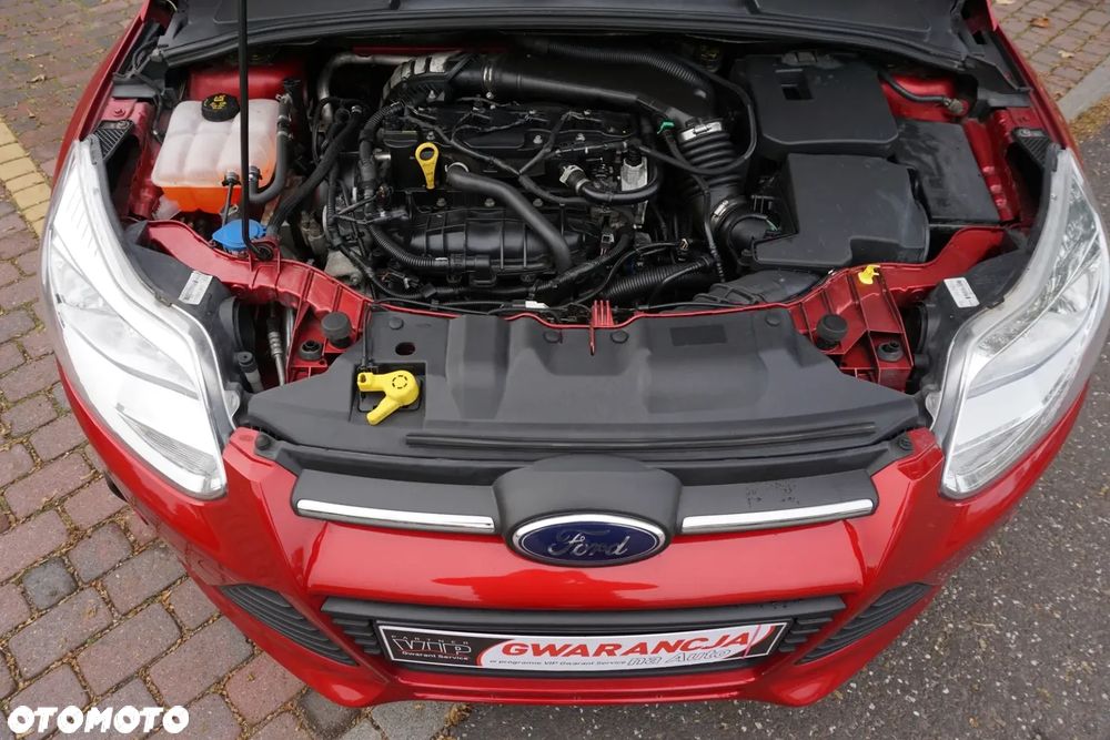 Ford Focus 1.6 EcoBoost S&S - 21