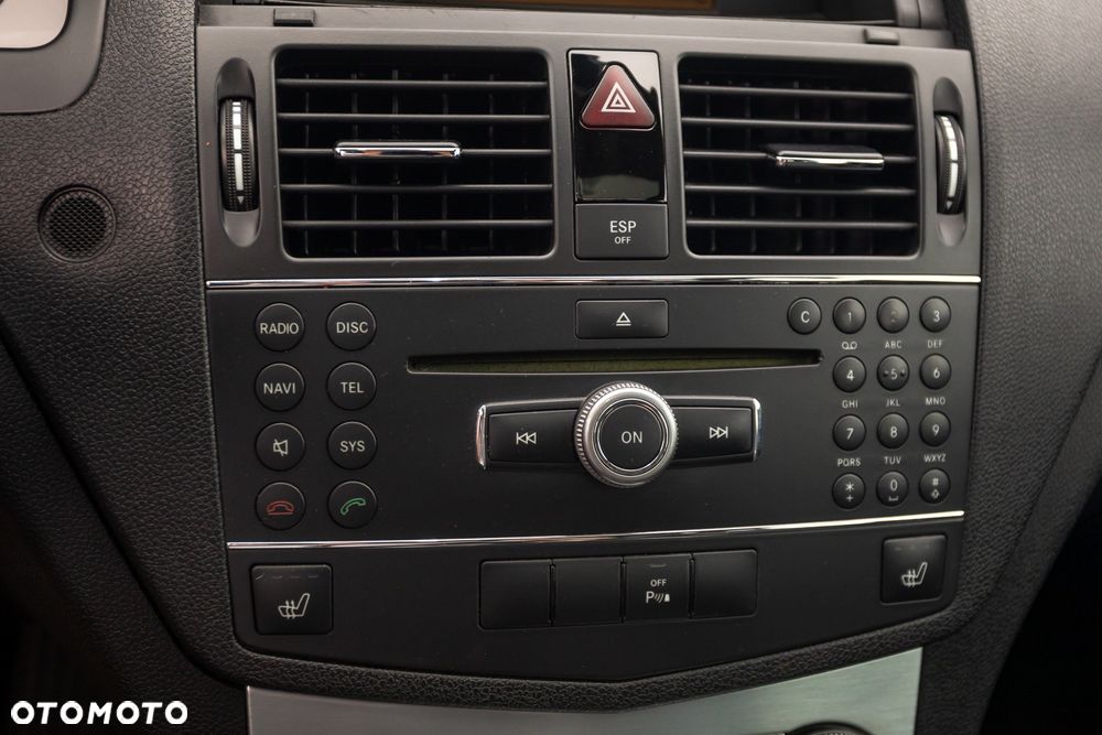 Mercedes-Benz Klasa C 180 Kompressor Automatik Avantgarde - 30