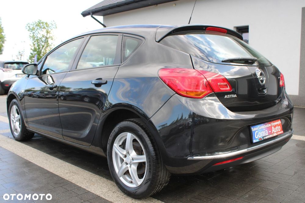 Opel Astra - 15