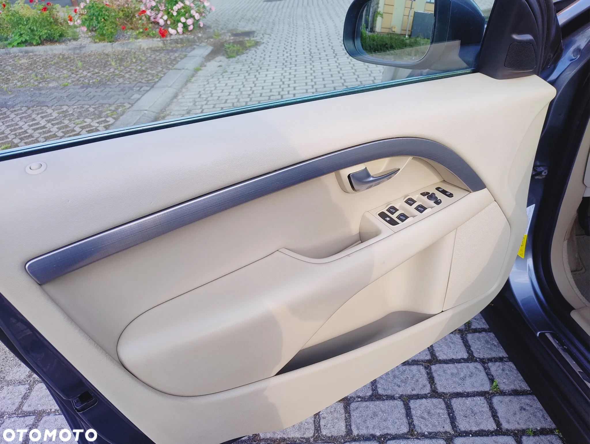 Volvo S80 2.5T Executive - 11