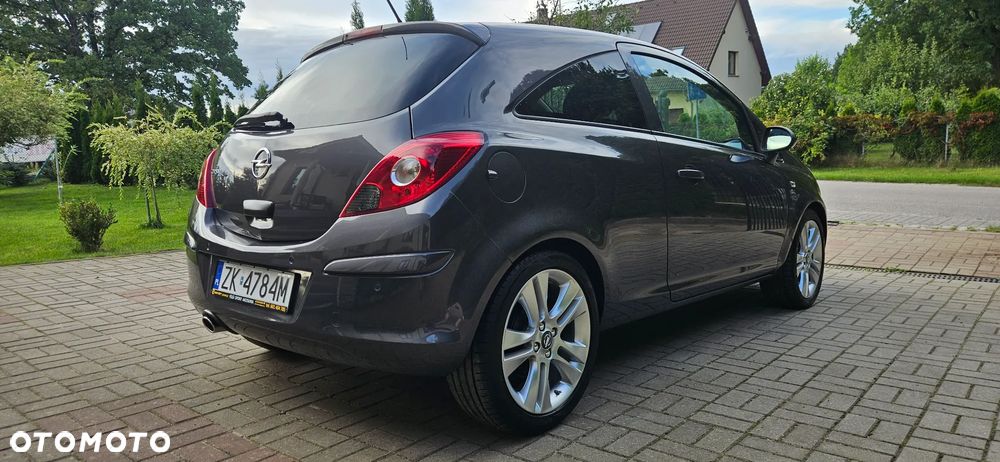 Opel Corsa 1.4 16V 150 Jahre - 7