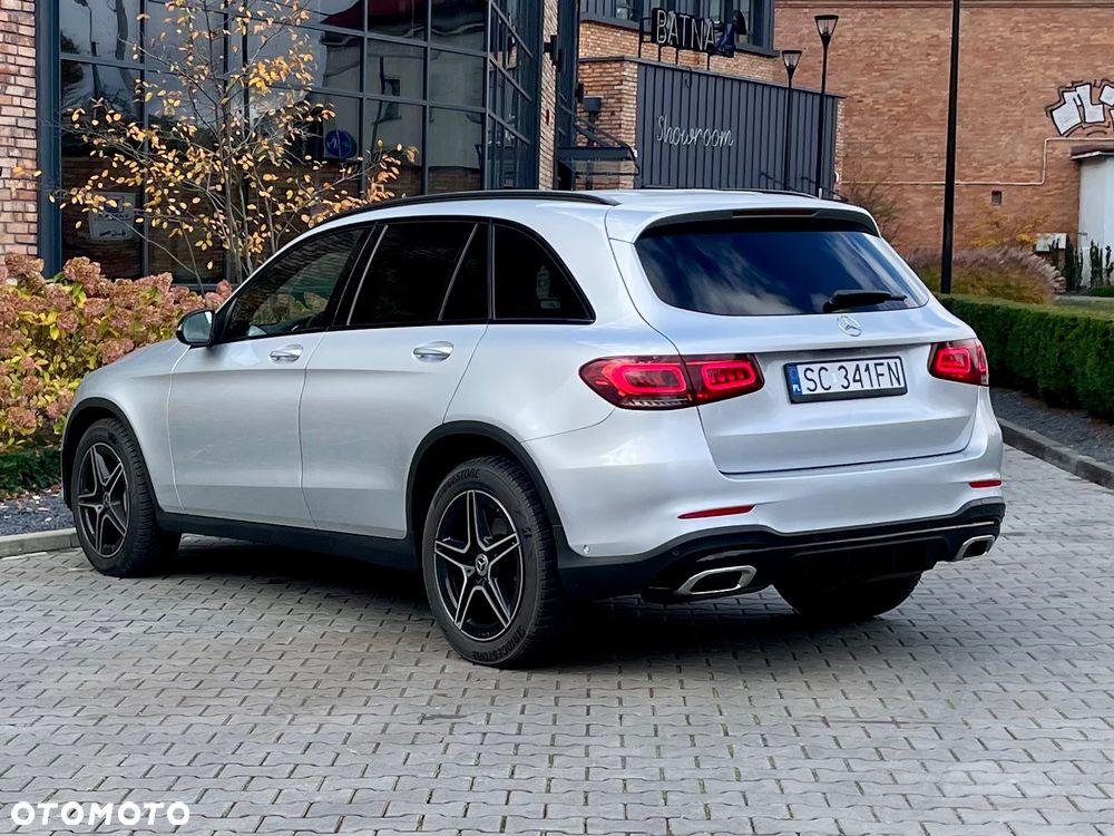 Mercedes-Benz GLC 220 d 4Matic 9G-TRONIC AMG Line - 6