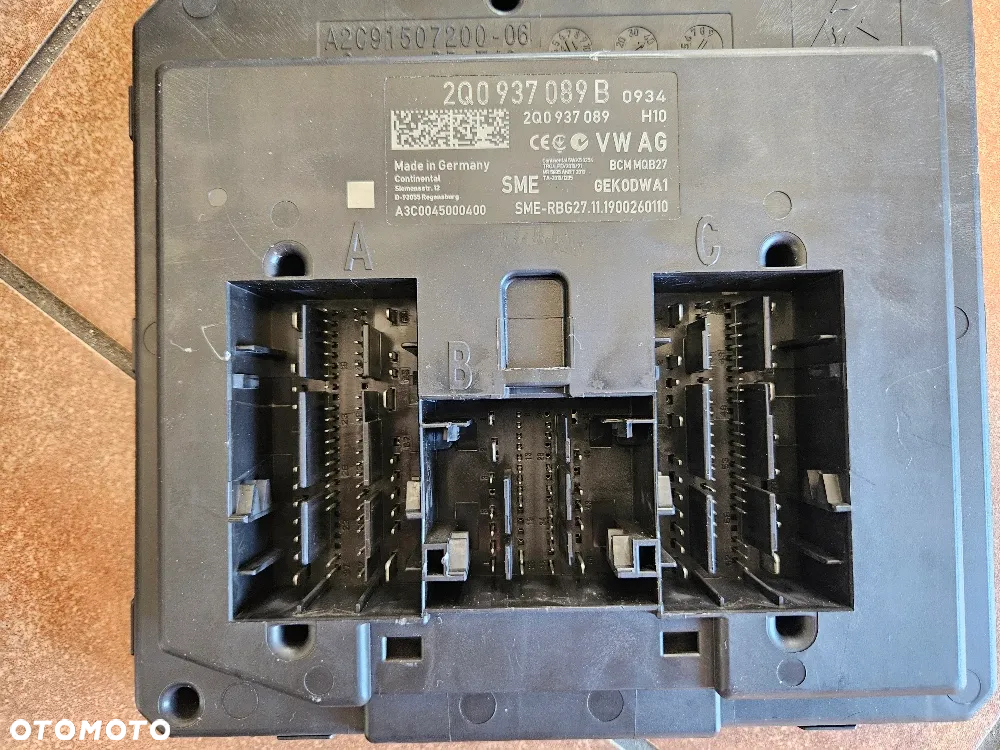 Skoda Kamiq 1.5 TFSI  150 koni Zestaw do odpalenia Komputer Licznik Komplet - 4