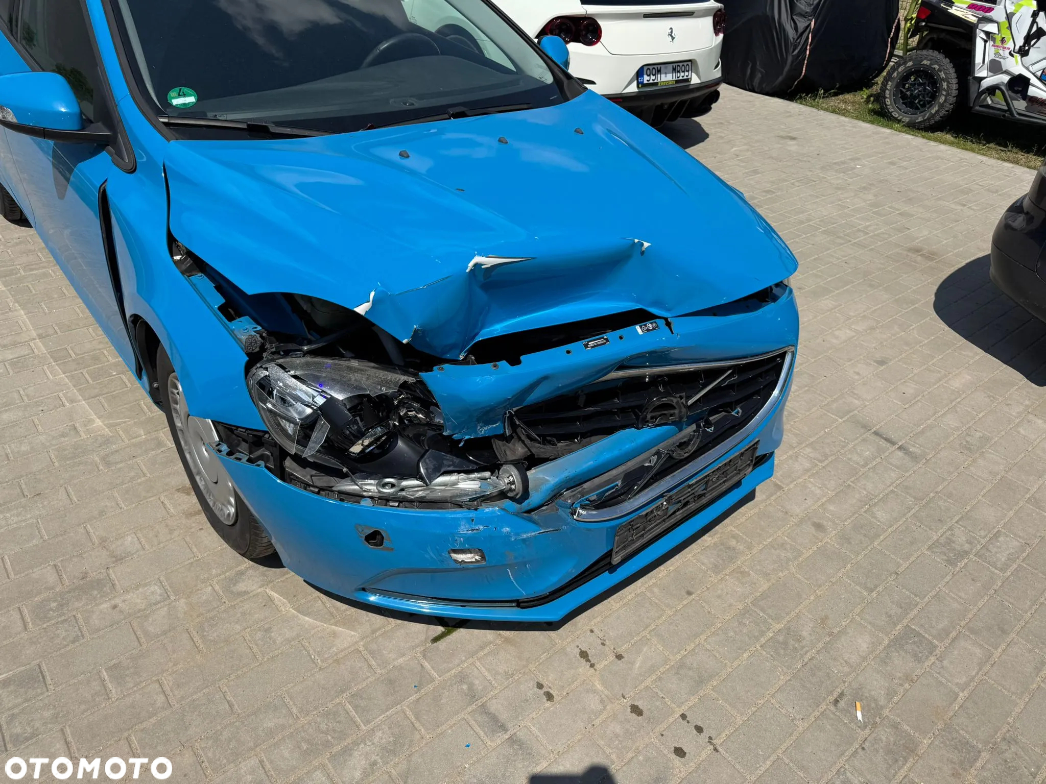 Volvo V40 D2 - 12