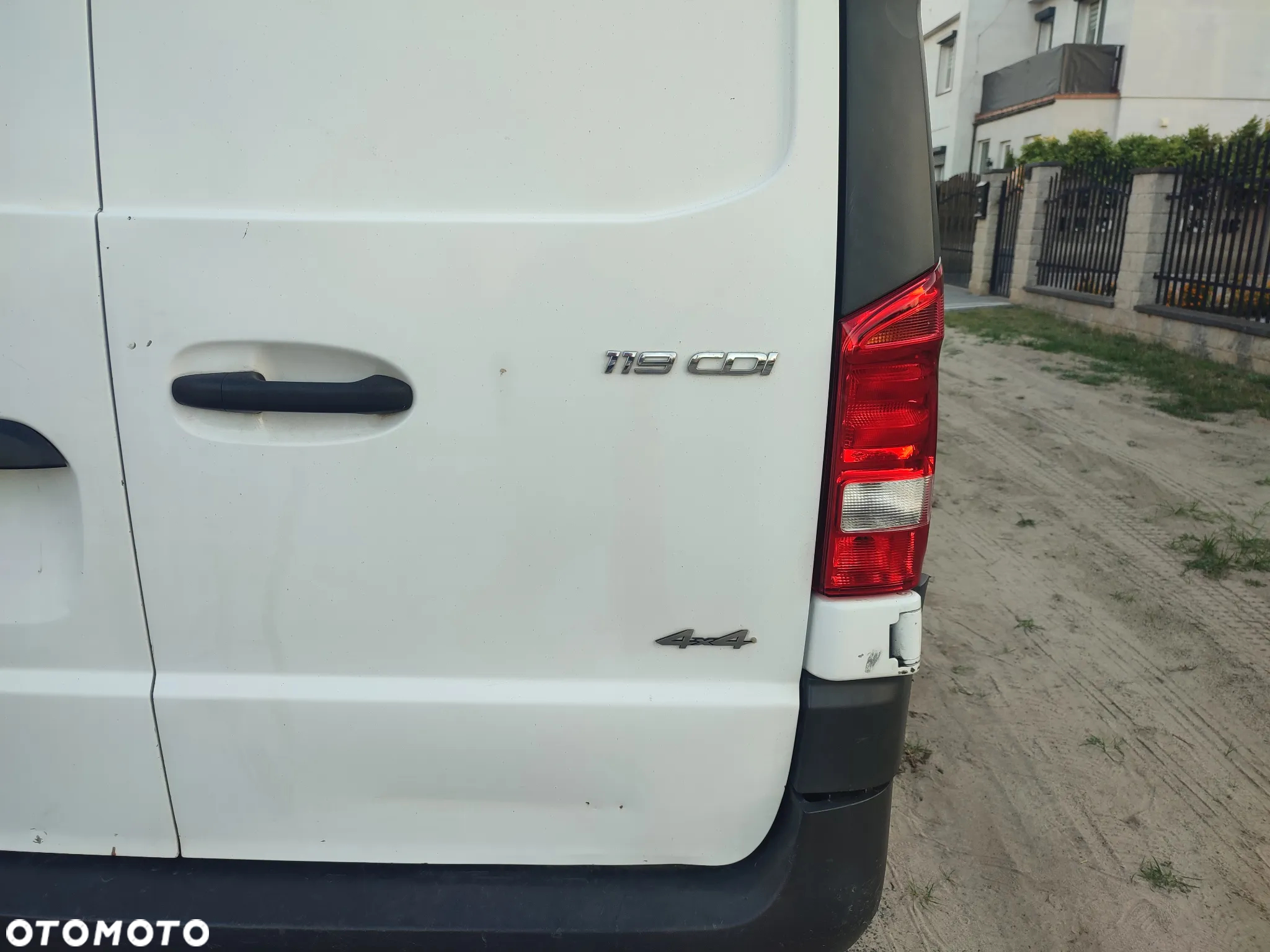 Mercedes-Benz Vito 119cdi 4x4 Automat - 15