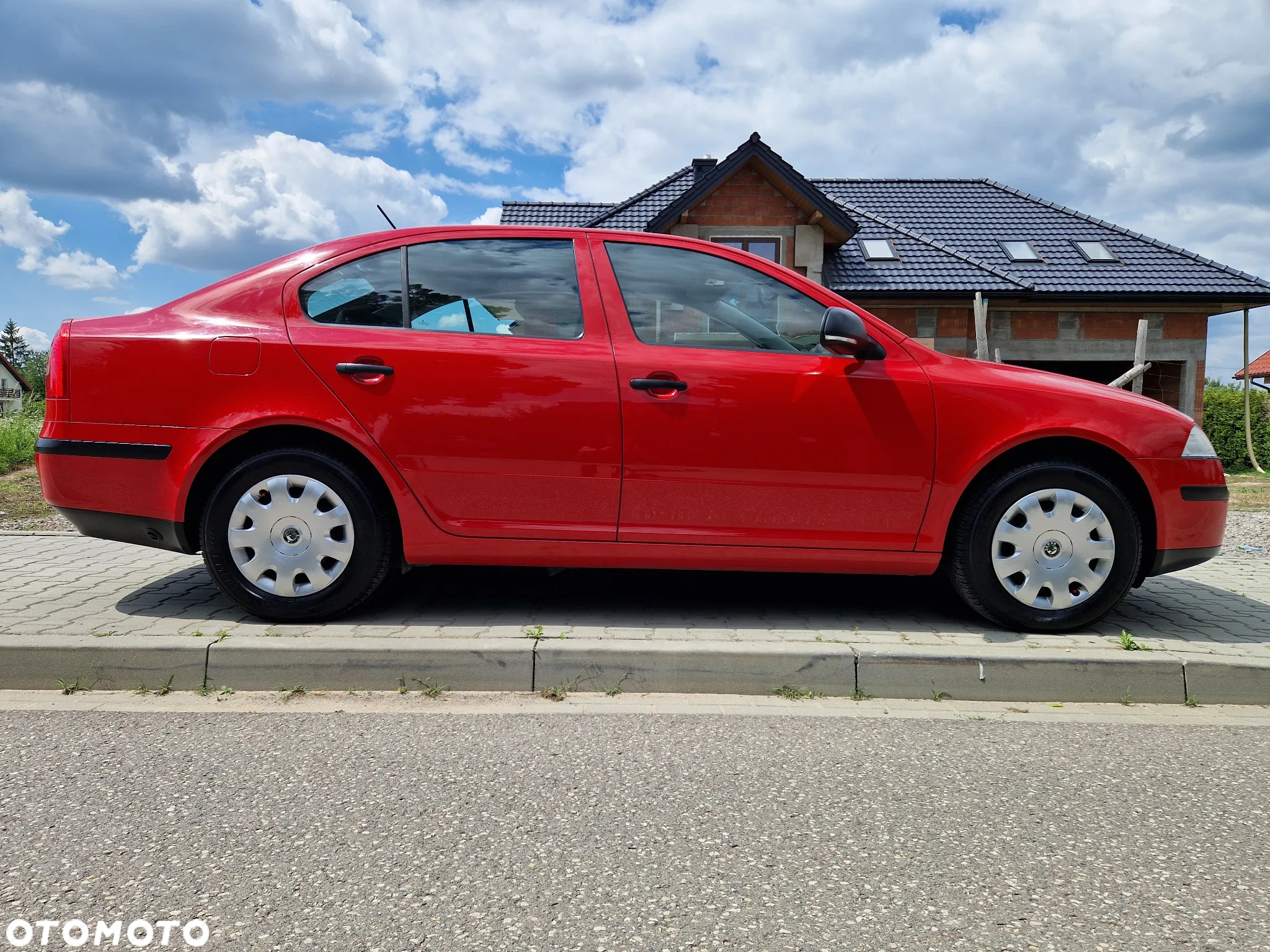 Skoda Octavia 1.6 Ambiente - 10