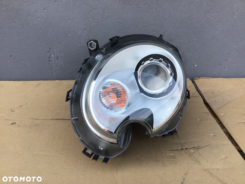 Lampa przednia prawa Mini Cooper R55 R56 R57 R58 R59 Bi-xenon skrętny - 1