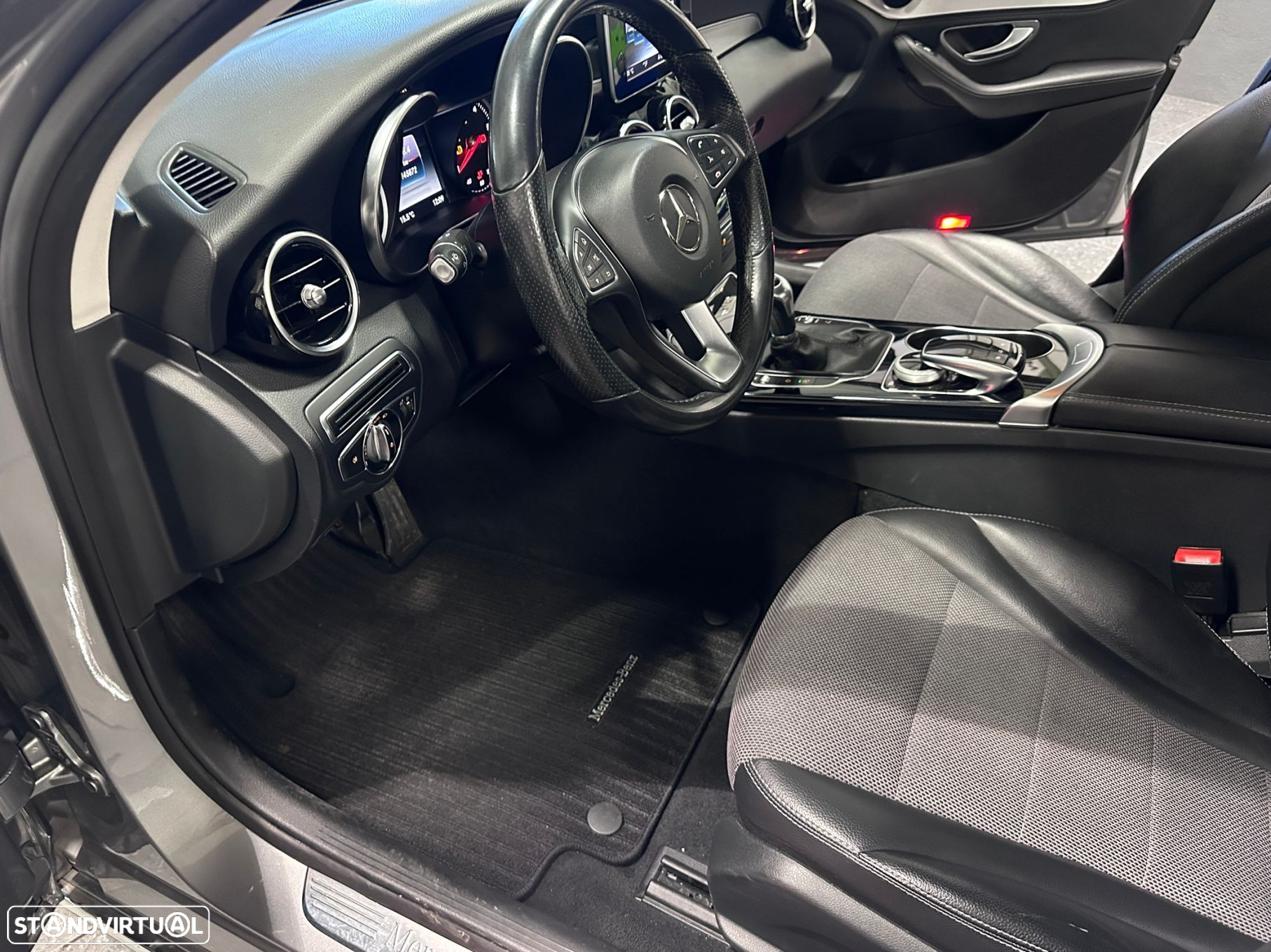 Mercedes-Benz C 180 BlueTEC Avantgarde - 2
