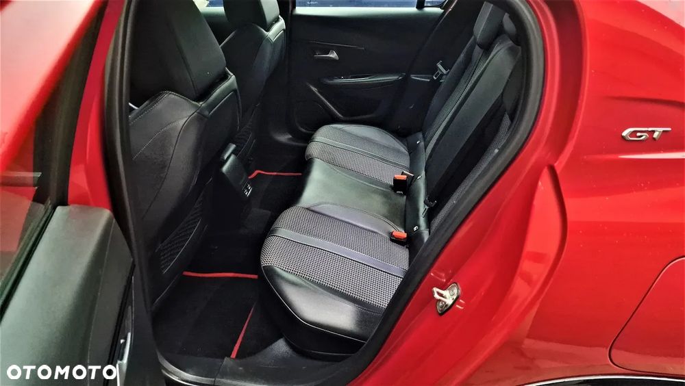 Peugeot 208 1.2 PureTech GT Line S&S - 12