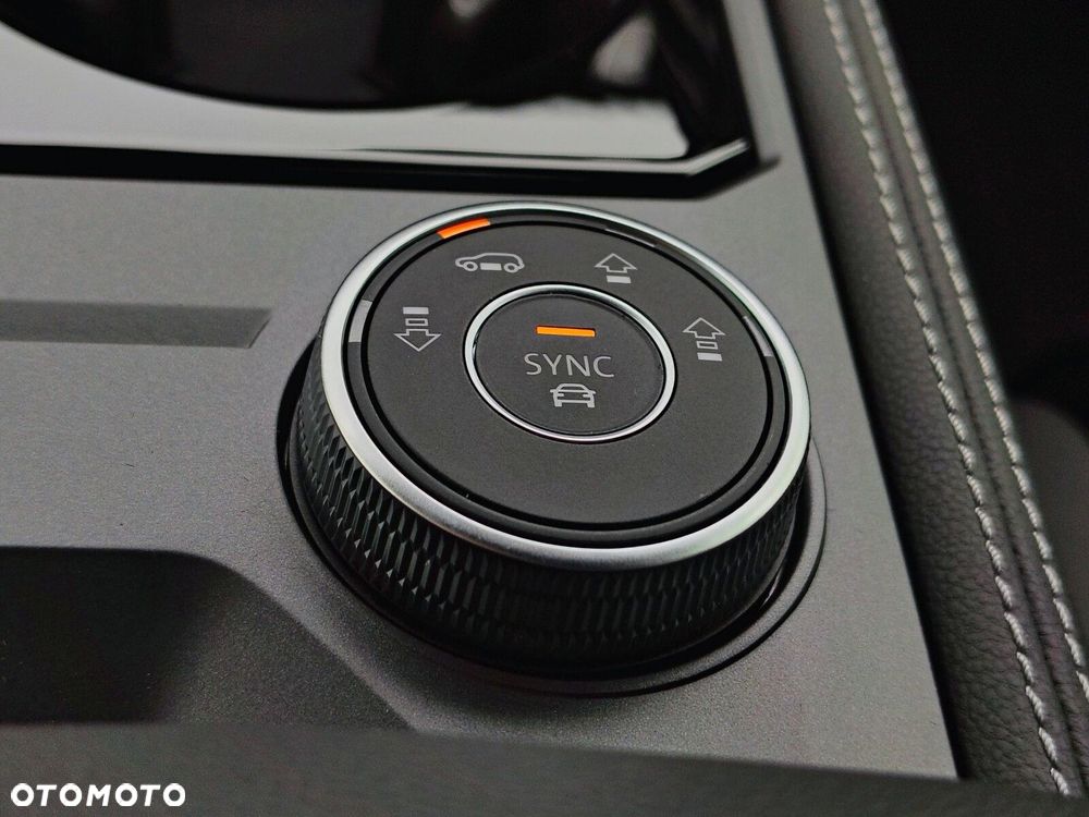 Volkswagen Touareg - 24