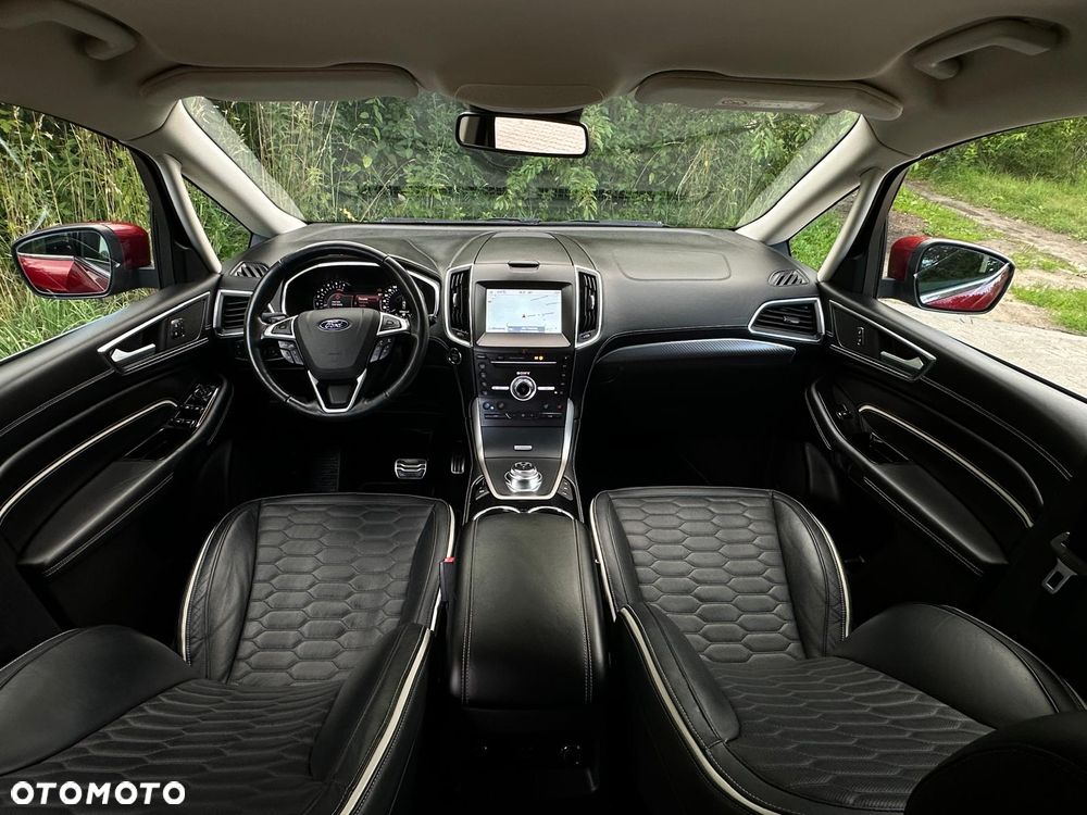 Ford S-Max 2.0 EcoBlue VIGNALE - 19