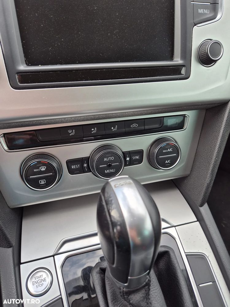 Volkswagen Passat - 8