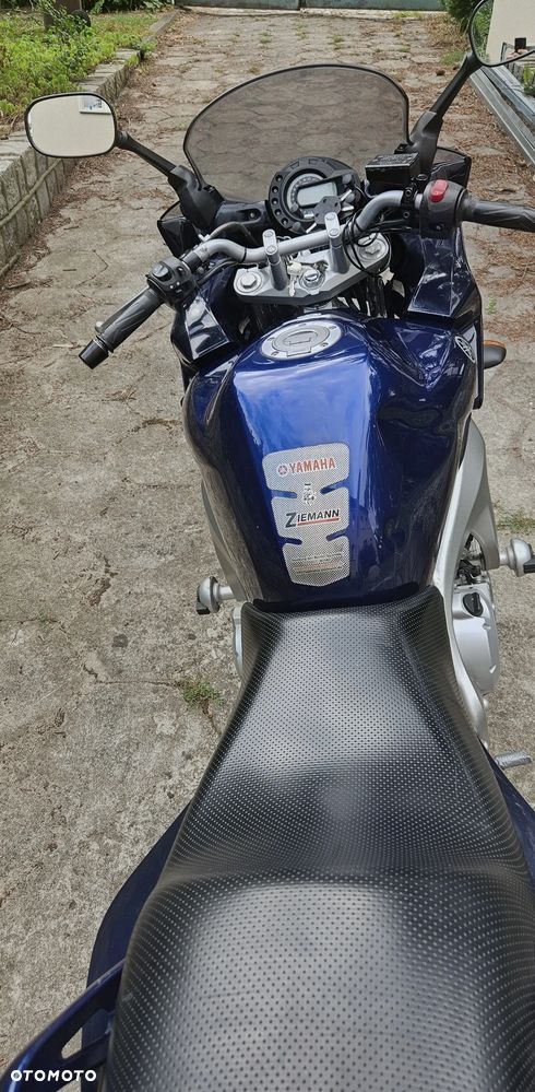 Yamaha FZ6 - 6