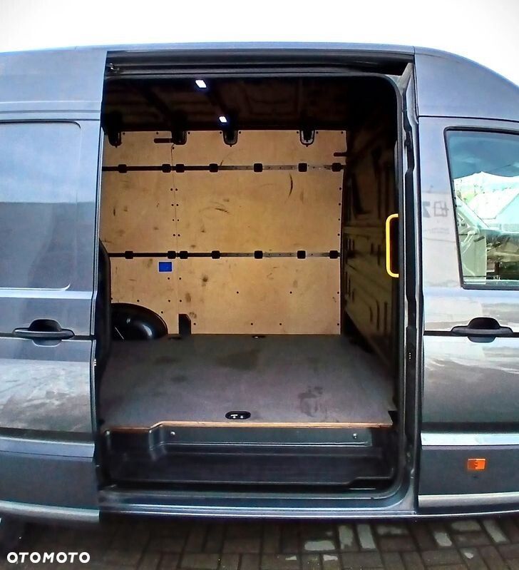 Volkswagen Crafter - 23