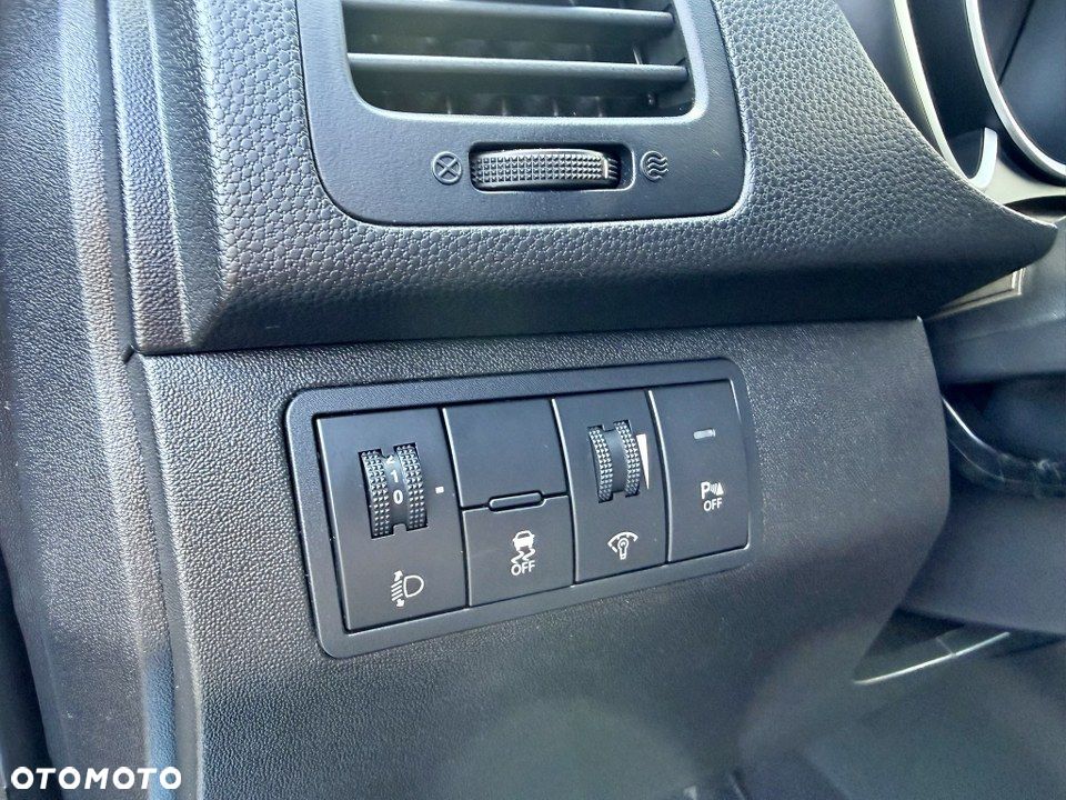 Kia Venga 1.6 CVVT ISG Spirit - 19