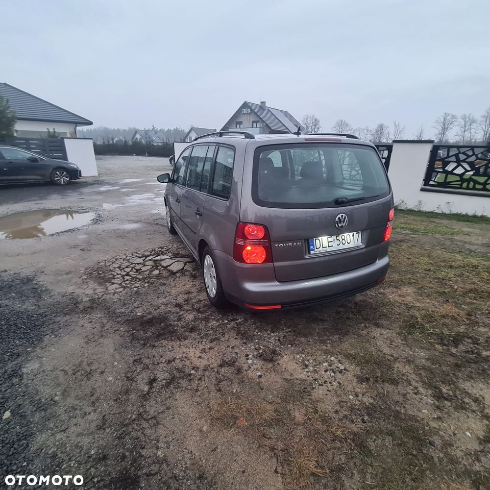 Volkswagen Touran 1.6 Freestyle - 7