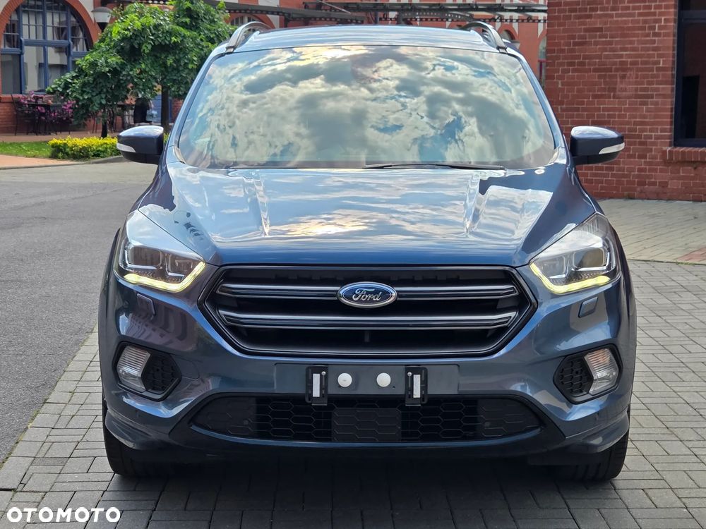 Ford Kuga 1.5 EcoBoost 2x4 ST-Line - 8