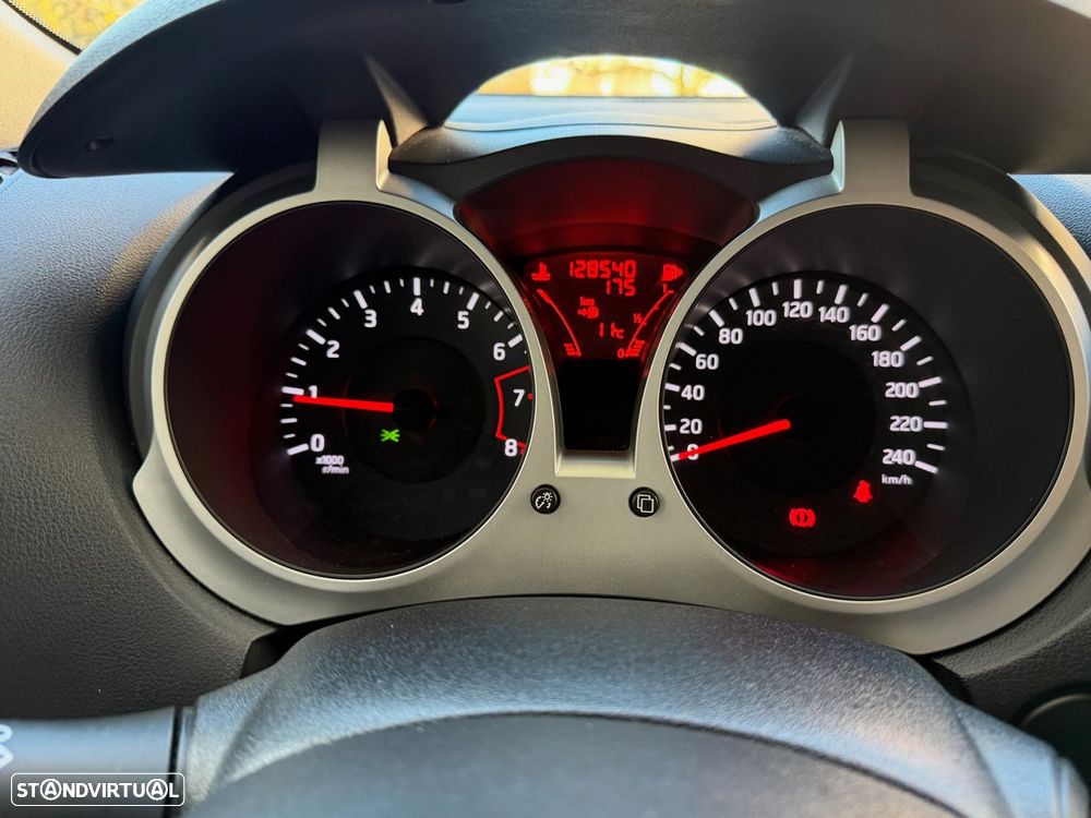 Nissan Juke 1.6 Acenta - 37