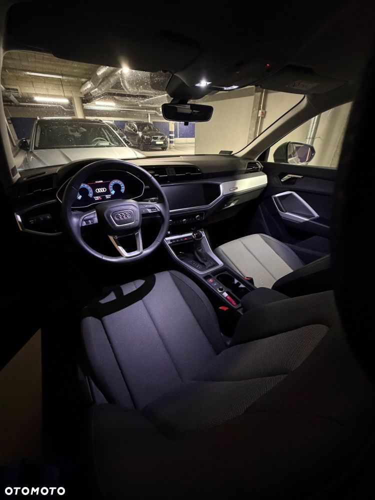 Audi Q3 35 TFSI S tronic - 8