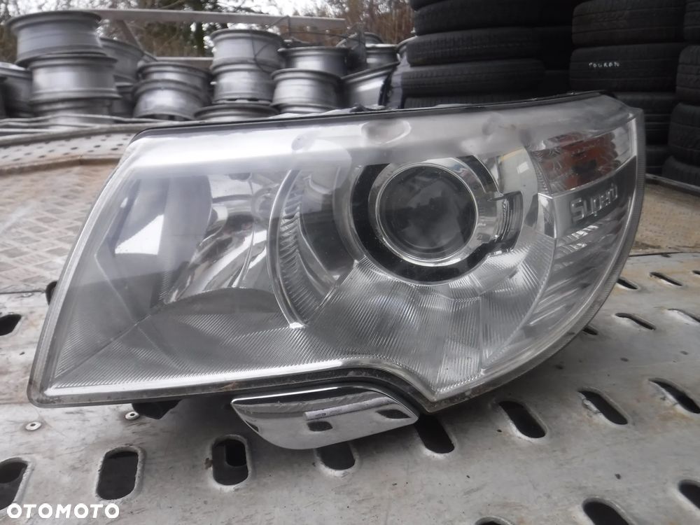 Skoda Superb II 2 Bi Xenon lewy - 1