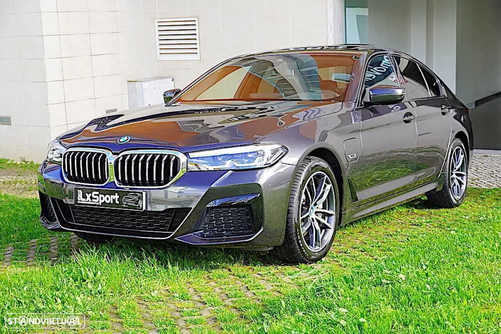 BMW 530 e Pack M - 3