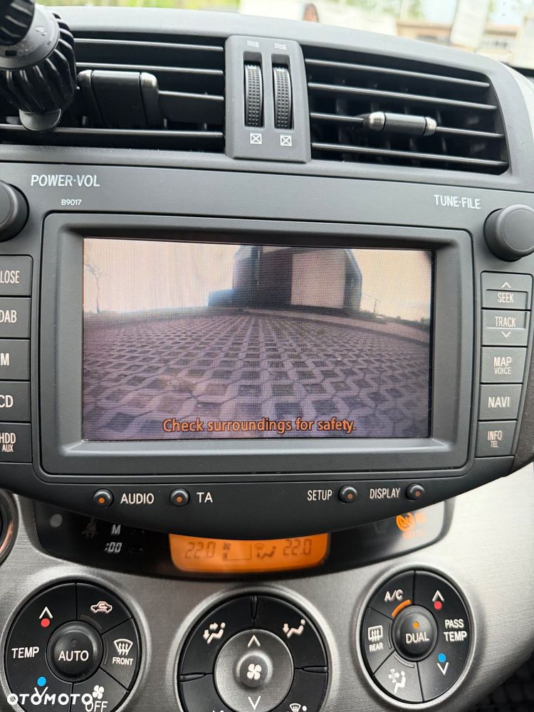 Toyota RAV4 2.0 VVT-i Prestige MS - 28