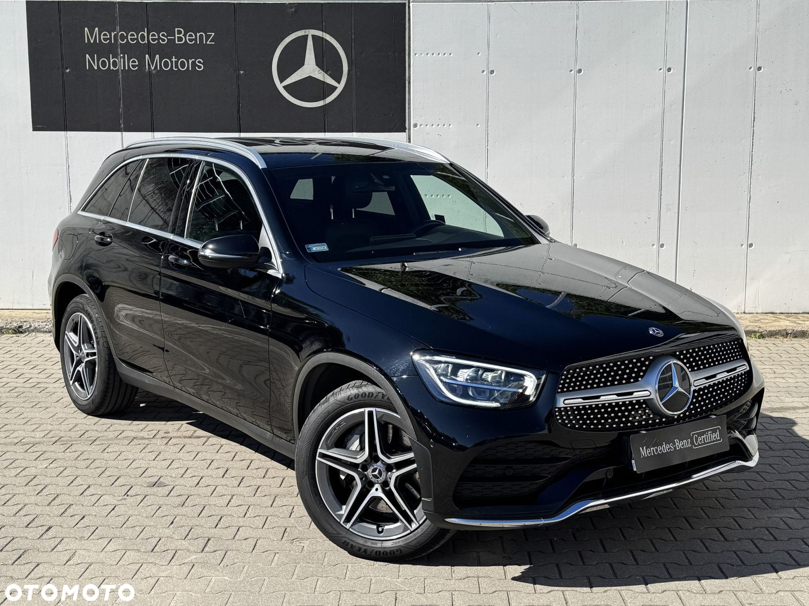 Mercedes-Benz GLC - 10